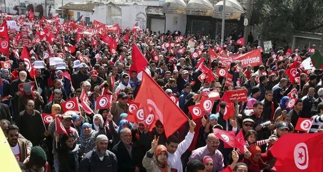 Nobel per la pace, un premio alla società civile in Tunisia