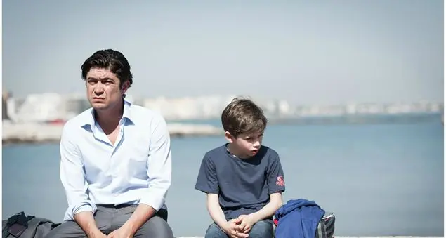 Scamarcio papà abbandonato commuove Venezia