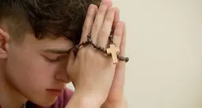 Quando il Signore ti guarda davvero, non hai più bisogno di trattenere nulla