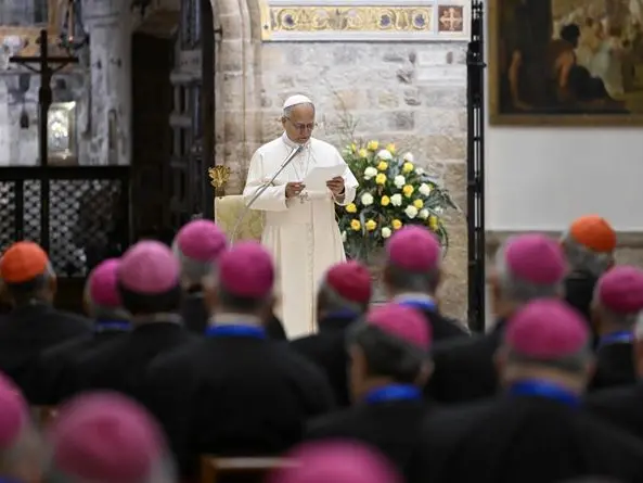 La Cei approva il Documento del Sinodo. Il Papa: «C'è bisogno di costante rinnovamento»
