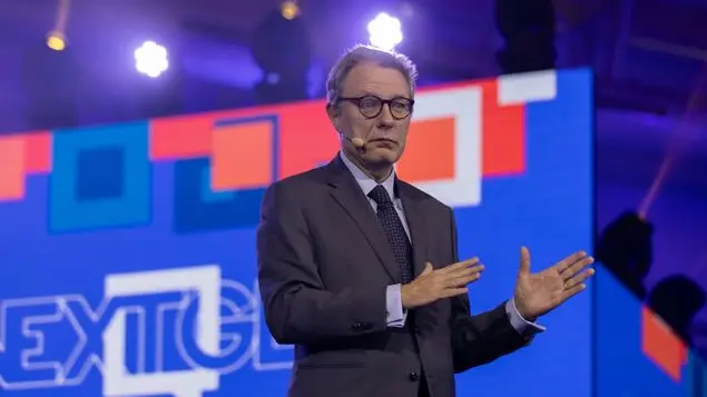 Floridi: «Tutti dobbiamo collaborare alla costruzione del mondo che verrà»