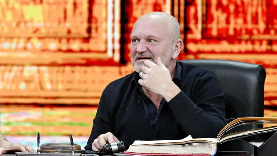 Pucci, Sanremo e la libertà di espressione: quando la politica strumentalizza lo spettacolo