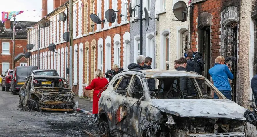 La violenza anti immigrati sconvolge le notti di Belfast
