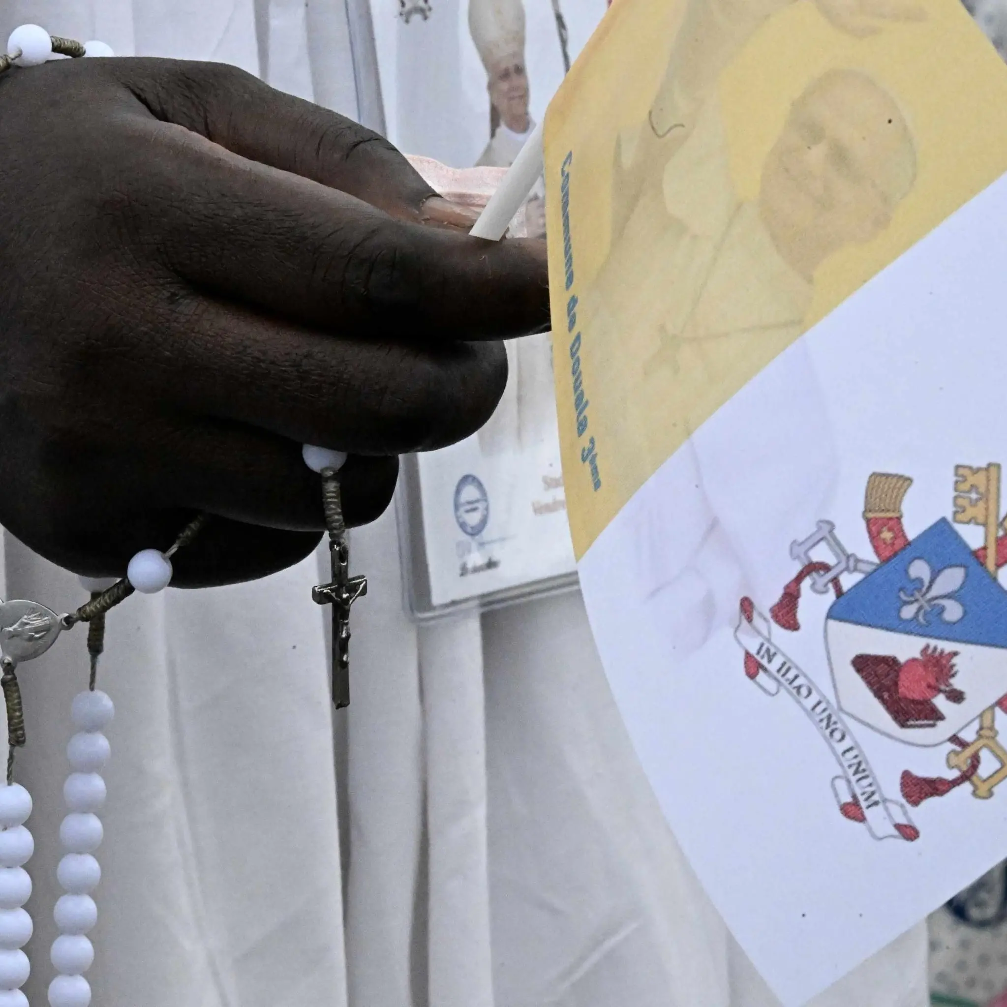 Diretta streaming, il Papa in Angola recita il Rosario per la pace