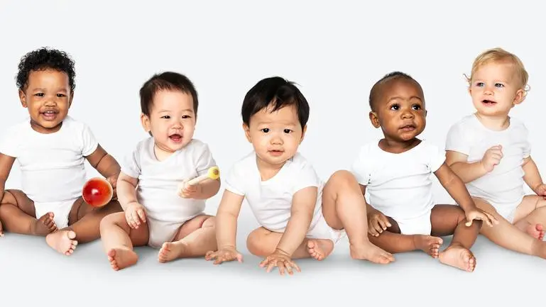 Quali sono i nomi più diffusi tra i bambini nati in Italia da famiglie di migranti