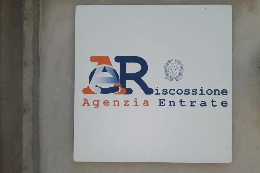 Una veduta esterna della sede centrale dell\\'Agenzia delle entrate-Riscossione, Roma, 28 aprile 2022. ANSA/ UFFICIO STAMPA ++HO - NO SALES EDITORIAL USE ONLY++ , ANSA
