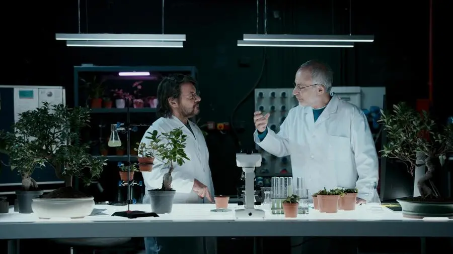 Stefano Mancuso and Lillo Petrolo in a still photo from \"The skin of the world\".