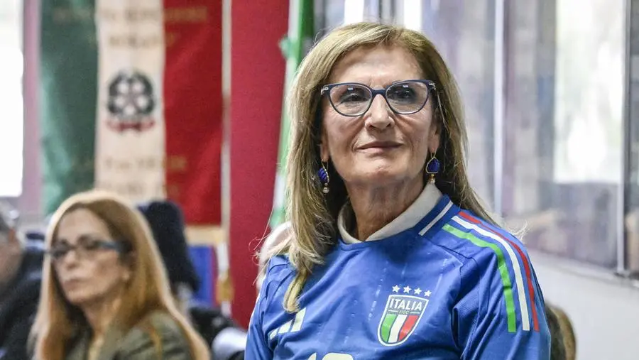 Caivano, scuola modello, insegnanti fantasma. La battaglia della preside Carfora: «Qui servono missionari»