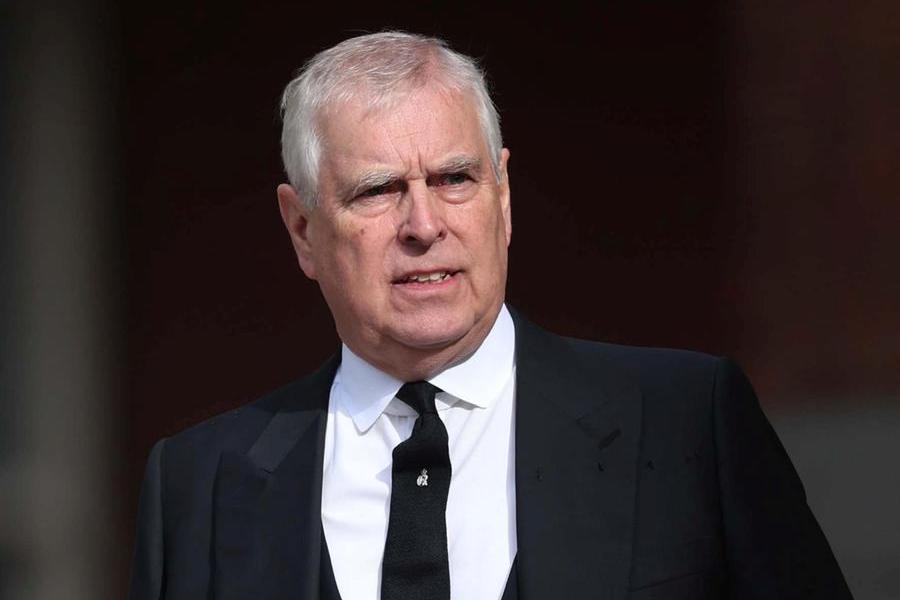 Who is the former Prince Andrew Windsor, as the leading face of the British royal house in the Epstein scandal that led to his arrest Who is the former Prince Andrew Windsor, as the leading face of the British royal house in the Epstein scandal that led to his arrest