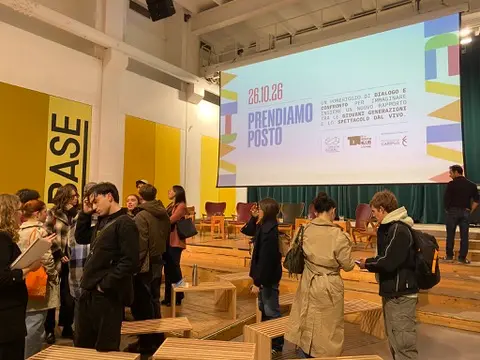Perché i giovani vanno sempre meno a teatro? Le idee degli “under 30” per cambiare lo spettacolo dal vivo