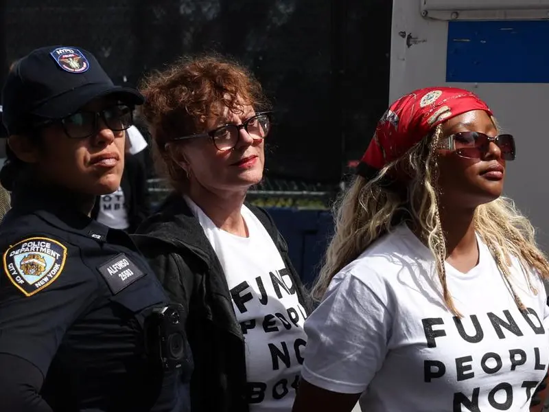 Chi è Susan Sarandon, la suora più famosa del cinema, arrestata per le proteste contro Netanyahu