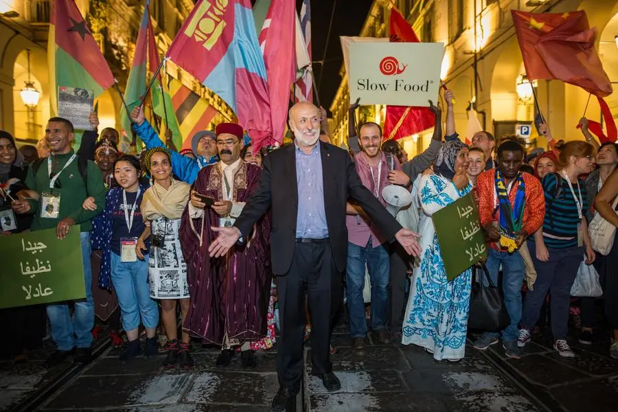 Carlin Petrini (1949-2026) al Salone del gusto 2016.