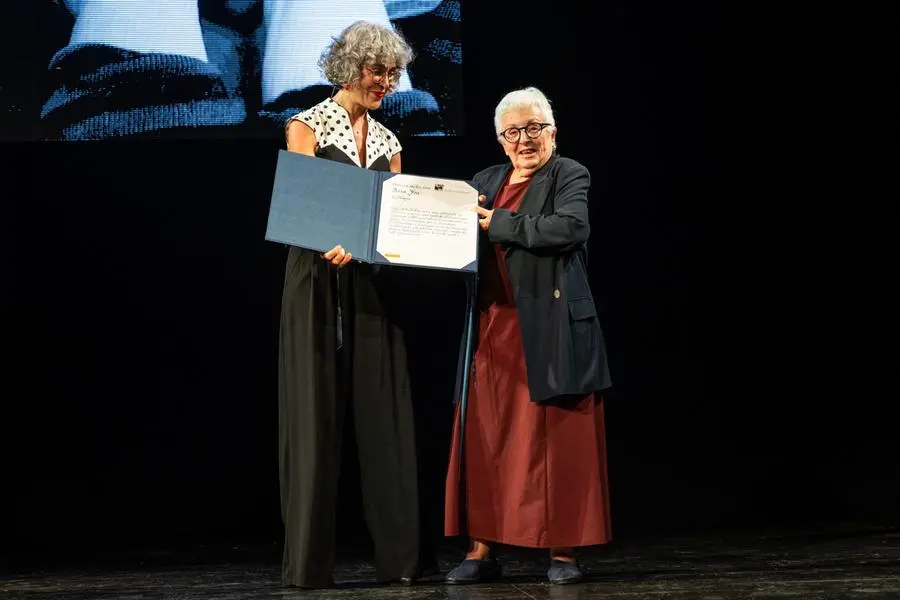 Anna Foa premiata da Benedetta Tobagi