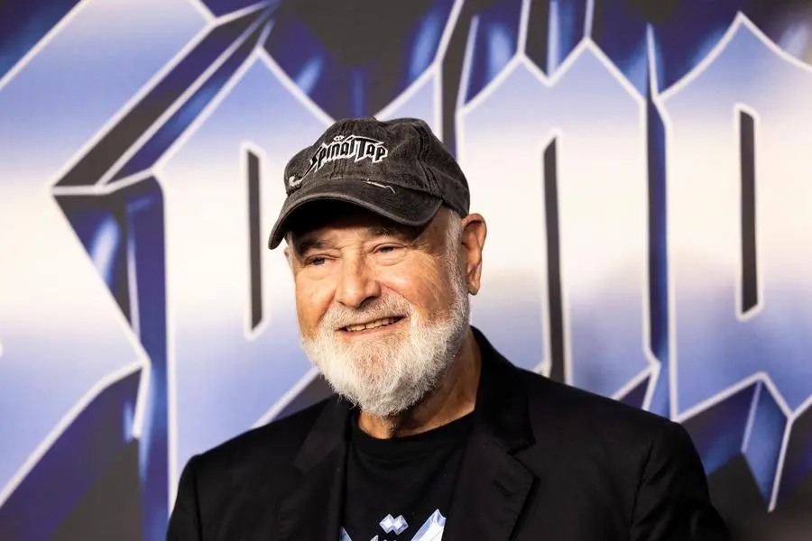 Il regista Rob Reiner ucciso a coltellate nella sua villa di Los Angeles insieme alla moglie , REUTERS