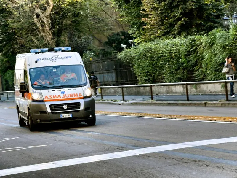 Malaria dopo un viaggio in Africa, bambina di 12 anni in gravi condizioni