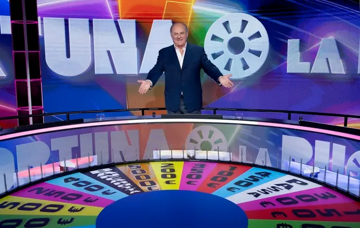 Wheel of Fortune hosted on Canale 5 by Gerry Scotti