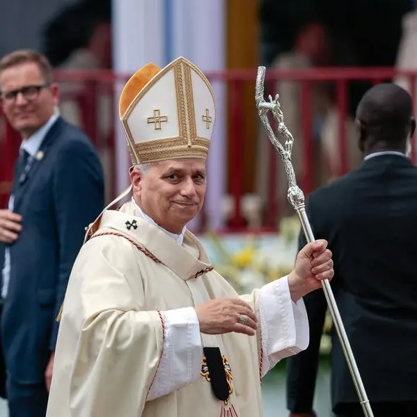 Papa Leone in Camerun: «Il cibo non basta perché c’è chi se ne ingozza davanti a chi ne è privo»