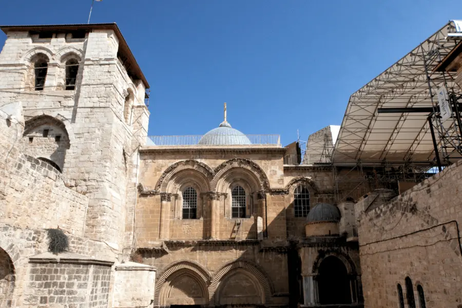 La scala inamovibile del Santo Sepolcro