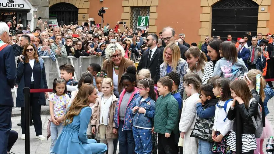 Perché Kate Middleton è in visita a Reggio Emilia e chi era Loris Malaguzzi