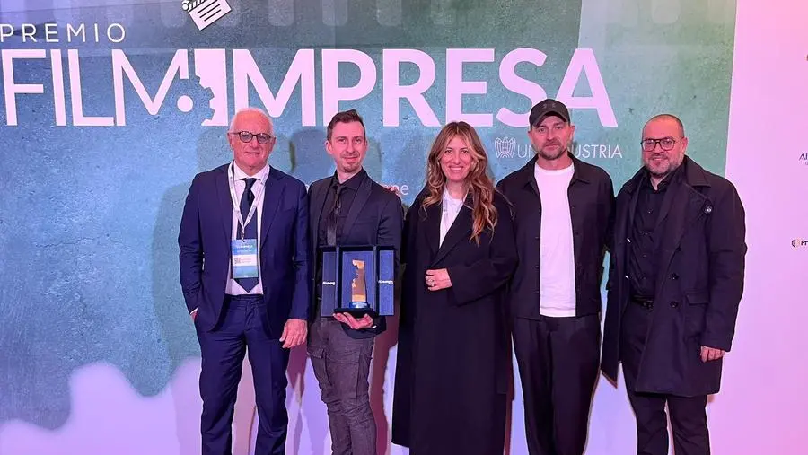 “Pane, Amore e Libertà”, il corto contro la violenza economica premiato al Premio Film Impresa