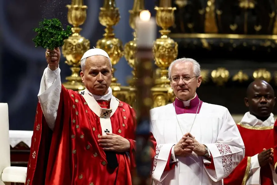 Papa Leone XIV durante la Mesa solenne di Pentecoste nella Basilica di San Pietro , REUTERS
