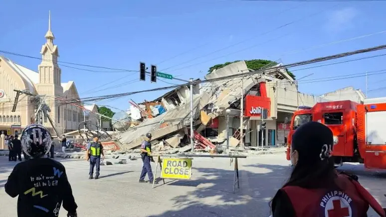 Mindanao, l'alba che non finisce: il terremoto più forte dal 1990 devasta il sud delle Filippine