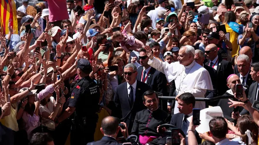 Dal carcere alla “Moreneta” fino a Gaudì, la giornata catalana di papa Leone