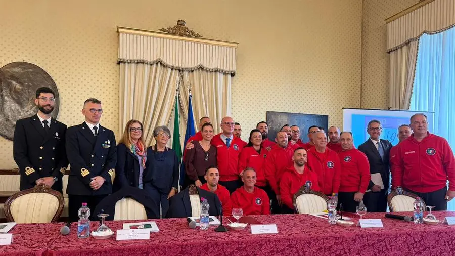 Dal carcere al mare, il riscatto in divisa