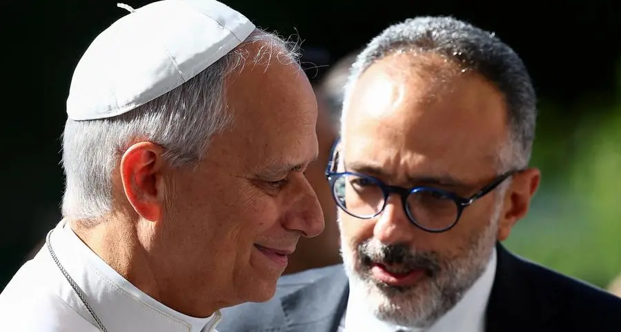 Papa Leone: «Cari fratelli, pregate per me». Decorso buono, il Pontefice già in piedi