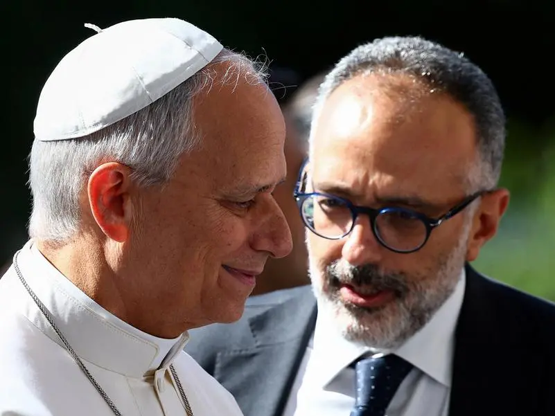 Papa Leone: «Cari fratelli, pregate per me». Decorso buono, il Pontefice già in piedi