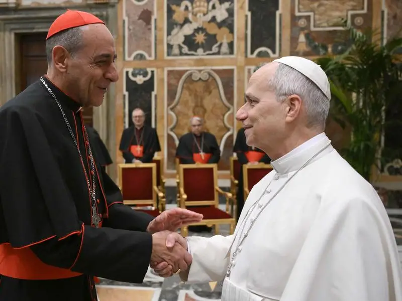 Papa Leone: «Dignità umana in pericolo. Oggi si vive senza riferimenti a Dio»