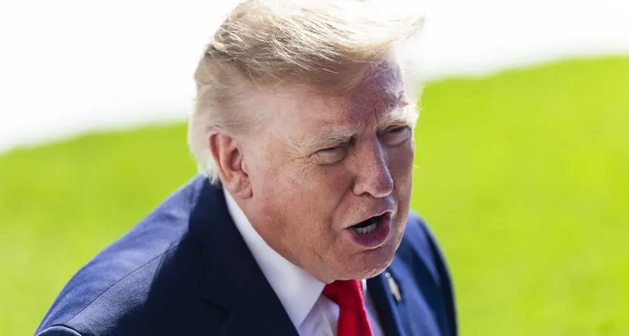 Trump rompe il silenzio sul Papa ma finisce per parlare di sé. E gli auguri diventano uno “spot” Maga