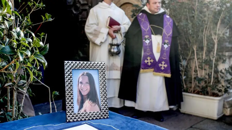 Dopo Crans, la pedagogista: «Ho visto occhi di adolescenti che stanno imparando troppo presto che il futuro non è una promessa certa»