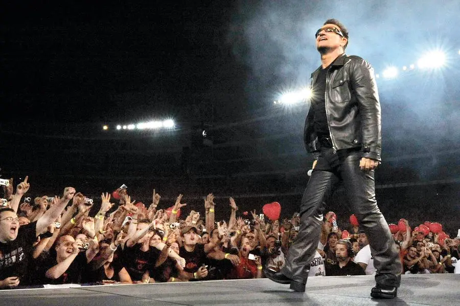 CONCERTO DEGLI U2 ALLO STADIO COMUNALE DI TORINO - NELLA FOTO BONO VOX , OLYCOM/LAPRESSE