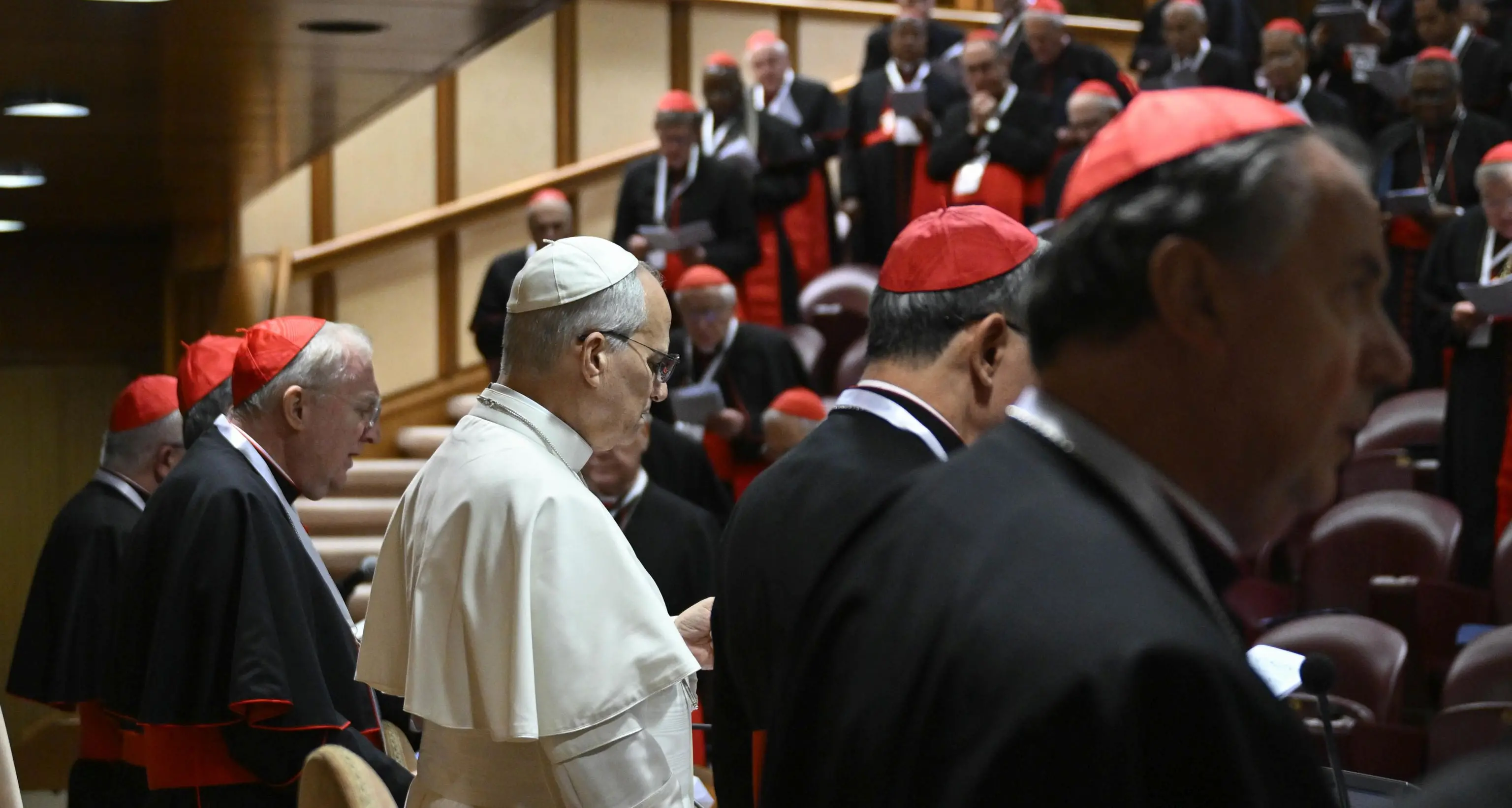 ore 9,30 - Diretta streaming, il Papa apre il Concistoro straordinario