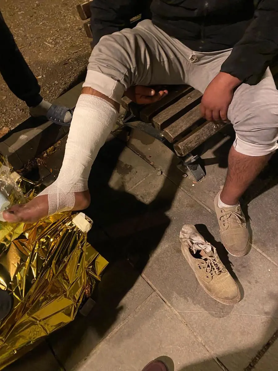 Un migrante arrivato a Trieste soccorso e medicato