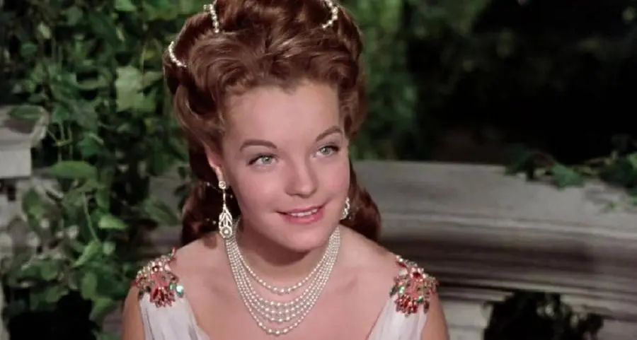 Stasera su Rai 3 \"Sissi, imperatrice d'Austria\": la vera storia della principessa più amata, tra lutti, anoressia e una fine tragica