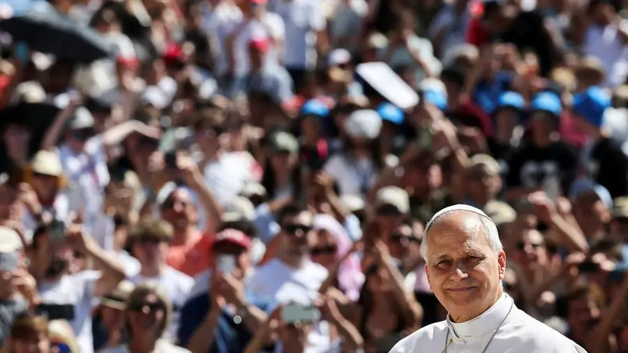 Il Papa alla Cei: «Non scoraggiatevi per la fuga dei fedeli»