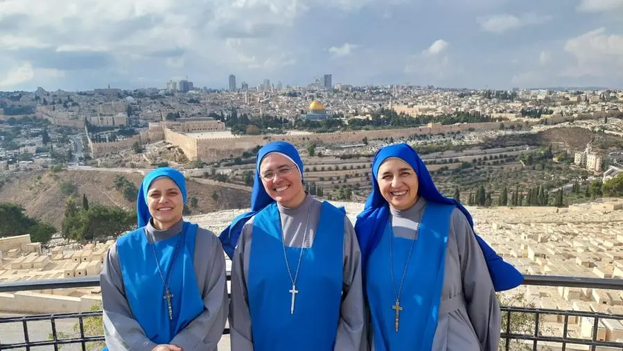 Madre Maria del Cielo: «Dobbiamo essere donne di pace, anche tra le macerie della Terra Santa»