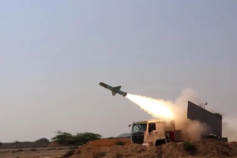 L\\u2019IRGC conduce un\\u2019esercitazione militare nello Stretto di Hormuz, a febbraio 2026. , ANSA