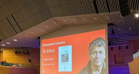 Emmanuel Carrère: tutti in fila, al Dal Verme, come per una rockstar