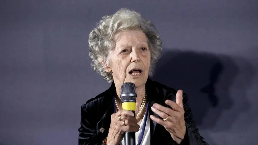 Amalia Ercoli Finzi: «Ho imparato ad amare le stelle sotto le bombe»