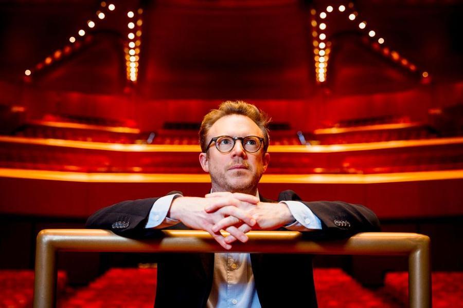 Harding conducts Haydn’s “The Creation” at Santa Cecilia Harding conducts Haydn’s “The Creation” at Santa Cecilia