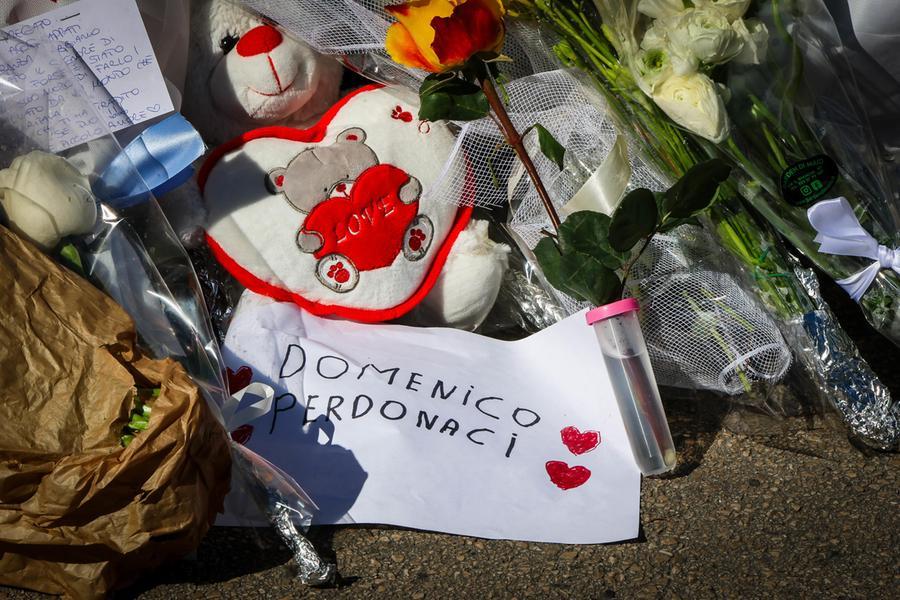 The death of little Domenico is a defeat for two mothers