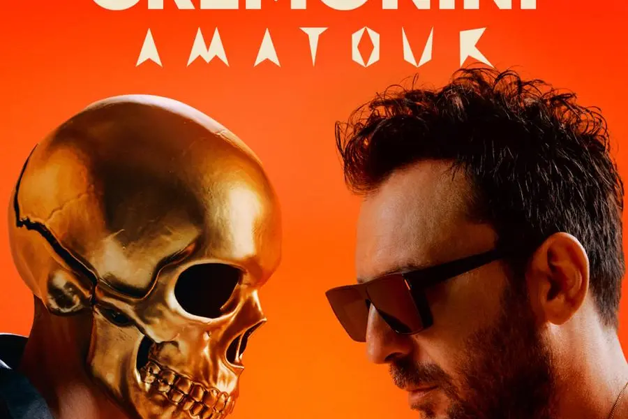 La locandina del tour dedicato al decimo album di inediti di Cesare Cremonini, Amateur, in uscita il 23 ottobre.