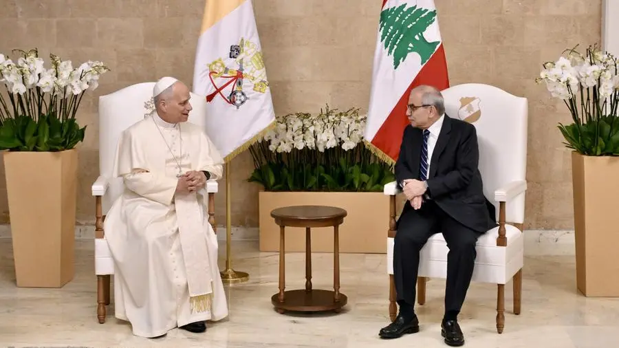 Il Papa in Libano: «La resilienza del vostro Paese è un segno di pace»