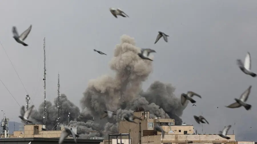 Guerra Iran-Israele, escalation in Medio Oriente: Teheran colpisce oltre dieci Paesi