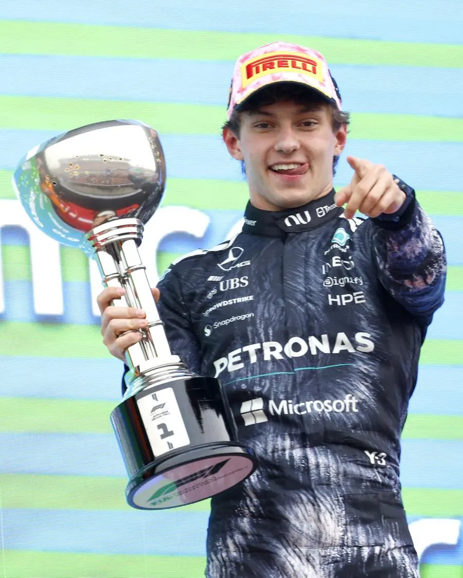 epa12858211 Mercedes driver Andrea Kimi Antonelli of Italy celebrates on the podium after winning the Formula 1 Japanese Grand Prix at the Suzuka International Racing Course racetrack in Suzuka, Japan, 29 March 2026. EPA/FRANCK ROBICHON