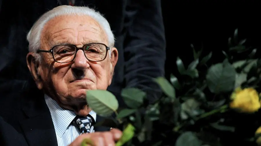 Chi era Nicholas Winton, l'uomo che salvò 669 bambini ebrei cecoslovacchi