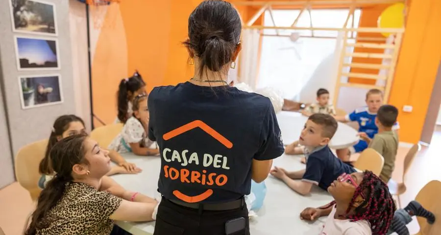 “A un passo dal domani”: un film racconta le Case del Sorriso di Cesvi